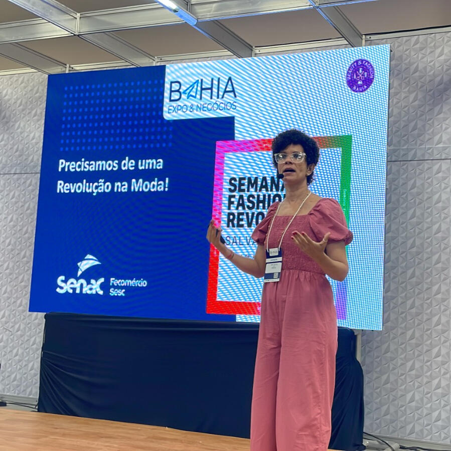 2022 | Palestra “Consumo Consciente x Etiqueta verde na Moda”, no Bahia Expo e Negócios (Sebrae)